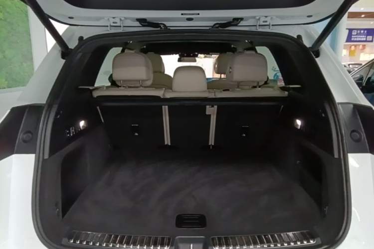 Used Li Auto L7 2023 Pro Model Trunk