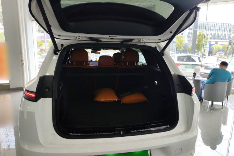 Used Li Auto L7 2023 Pro Model Trunk