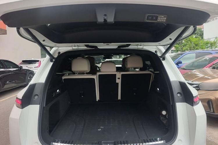 Used Li Auto L7 2023 Pro Model Trunk
