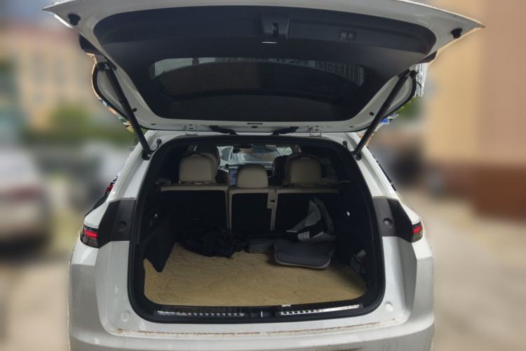Used Li Auto L7 2023 Pro Model Trunk
