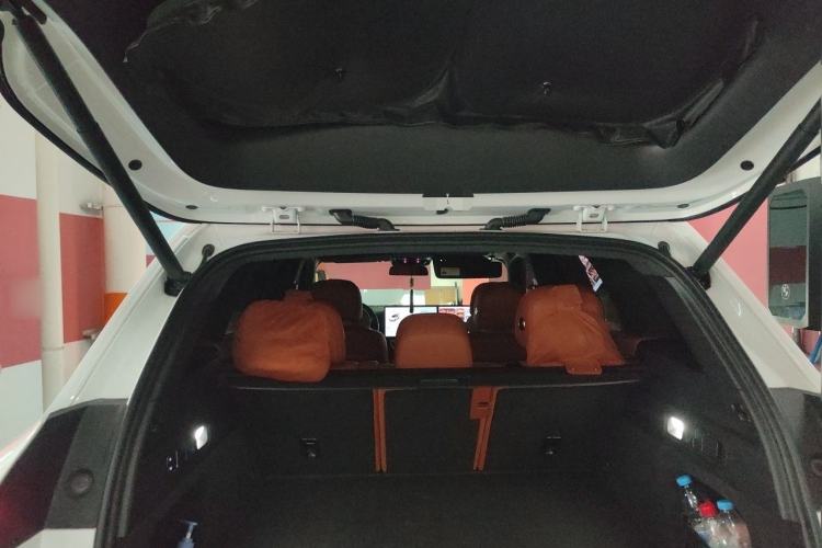 Used Li Auto L7 2023 Air model Trunk