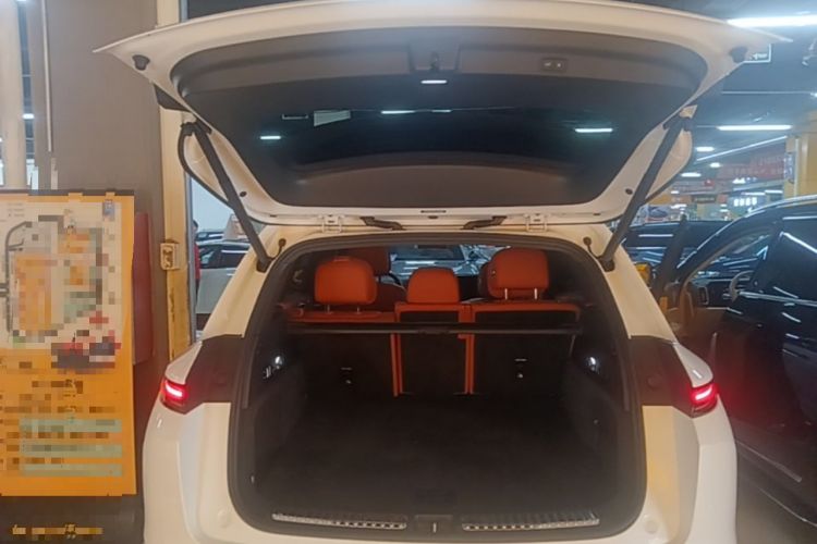 Used Li Auto L7 2023 Pro Model Trunk