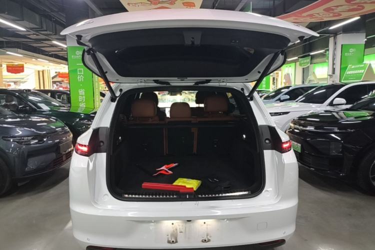 Used Li Auto L7 2023 Air model Trunk