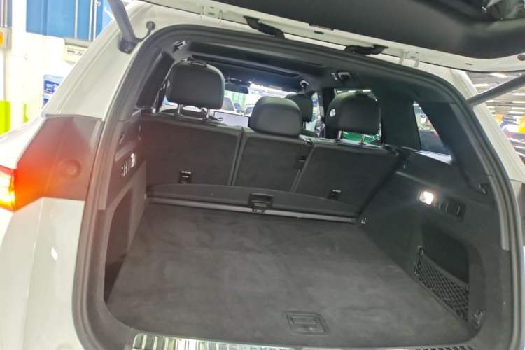 Used Li Auto L7 2023 Pro Model Trunk