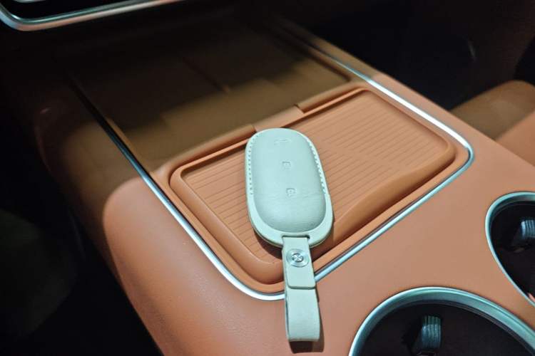Used Li Auto L7 2023 Air model Vehicle Key