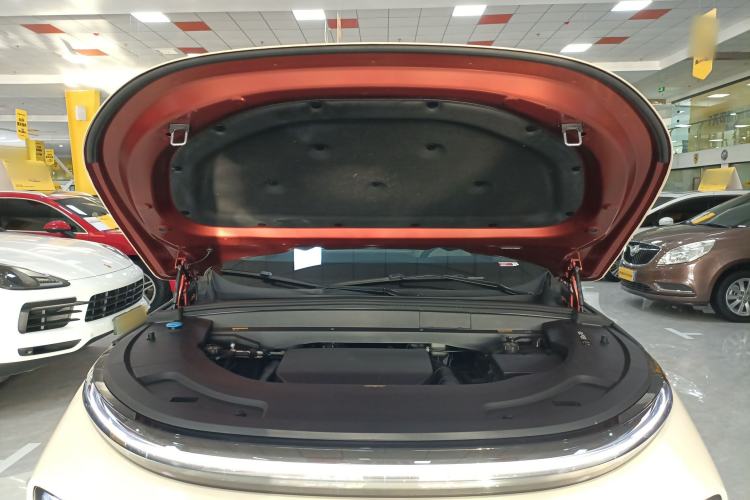 Used Li Auto L7 2023 Max model Engine Bay