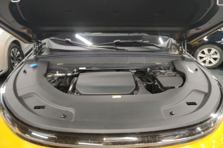 Used Li Auto L7 2023 Pro Model Engine Bay