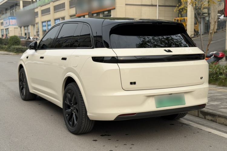 Used Li Auto L7 2023 Air model Exterior 2
