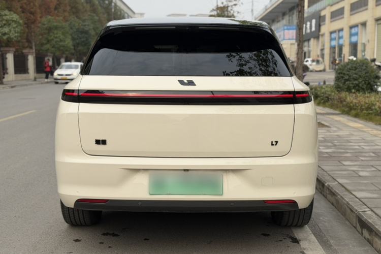 Used Li Auto L7 2023 Air model Exterior 3