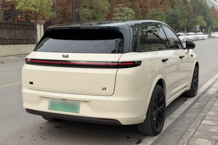 Used Li Auto L7 2023 Air model Exterior 4