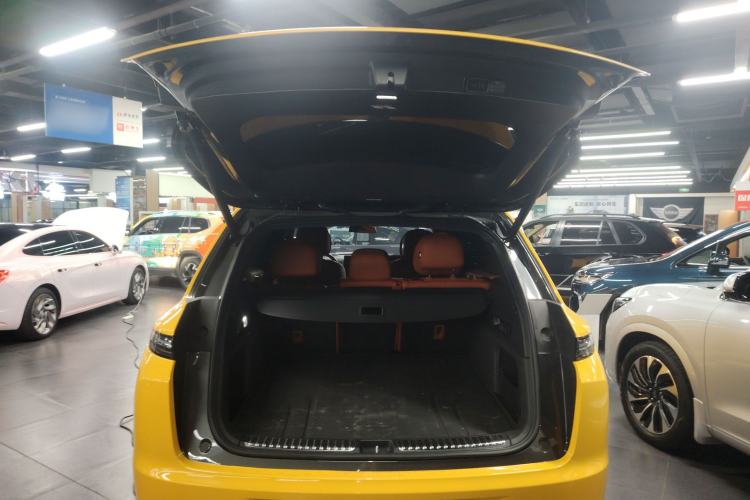 Used Li Auto L7 2023 Pro Model Trunk