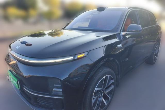 Li Auto L7 2024 MAX Model с пробегом