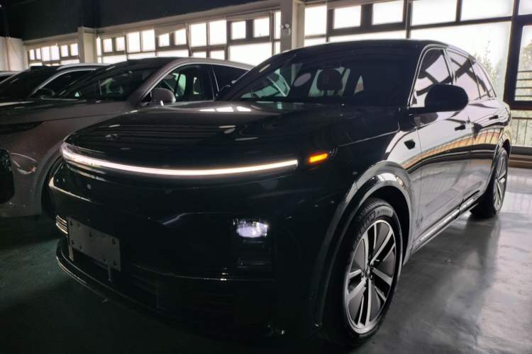 Used Li Auto L7 2024 Pro Model Guazi used car, China used car export, Used car for sale, Used cars, Cheapest cars for sale