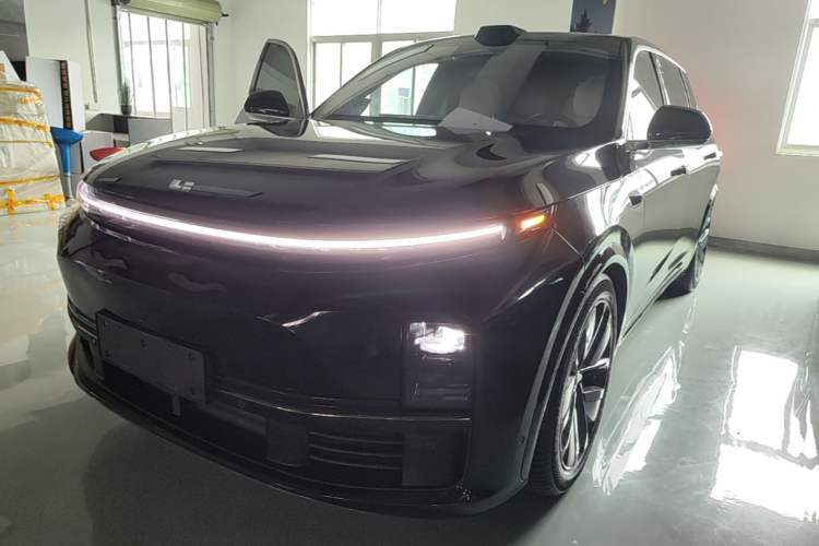 Used Li Auto L7 2024 MAX Model Guazi used car, China used car export, Used car for sale, Used Li Auto cars, Cheapest cars for sale