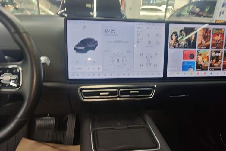 Used Li Auto L7 2024 Ultra Model Audio And AC Panel