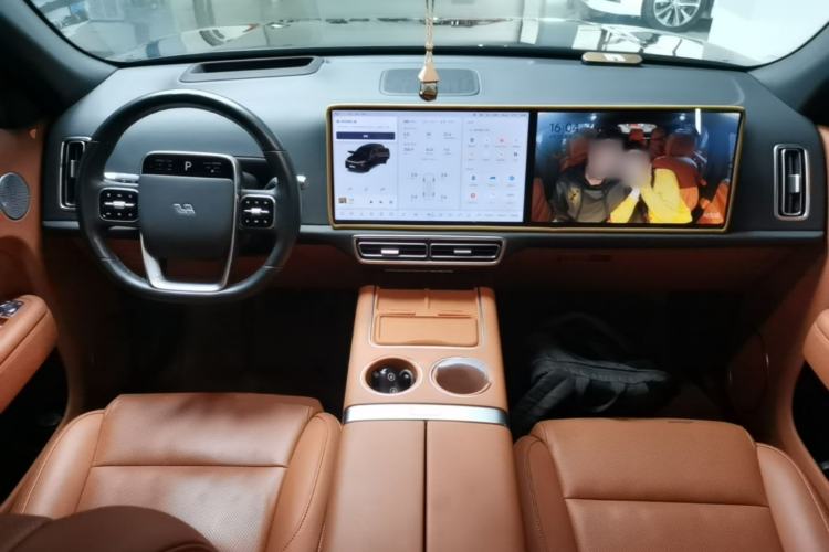 Used Li Auto L7 2024 Pro Model Center Console