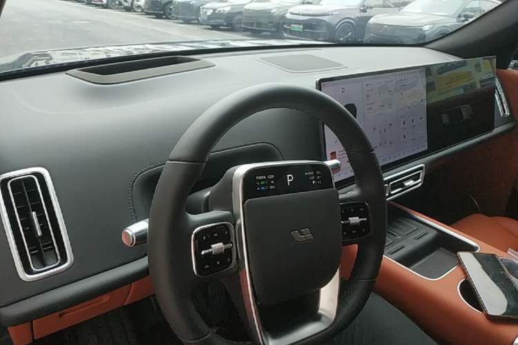 Used Li Auto L7 2024 Ultra Model Center Console
