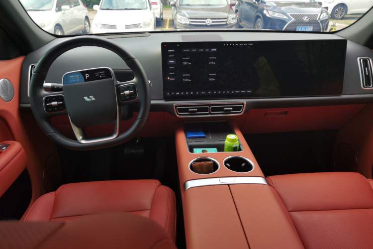 Used Li Auto L7 2024 Ultra Model Center Console