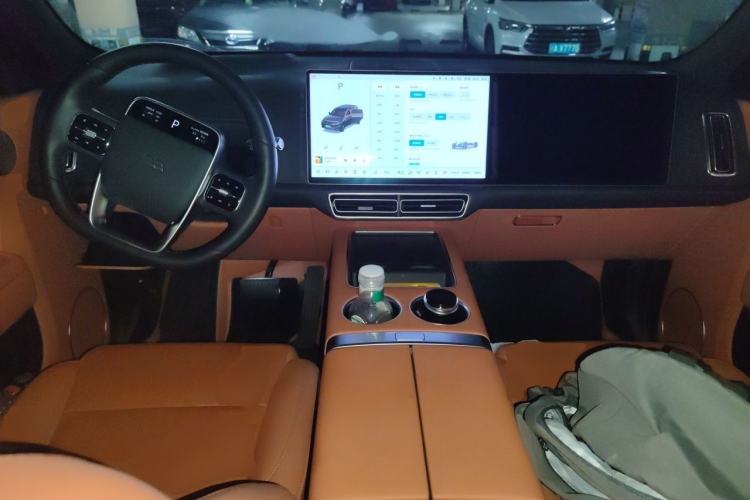 Used Li Auto L7 2024 Pro Model Center Console