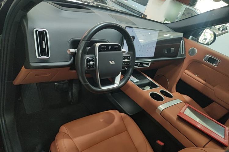 Used Li Auto L7 2024 Pro Model Center Console