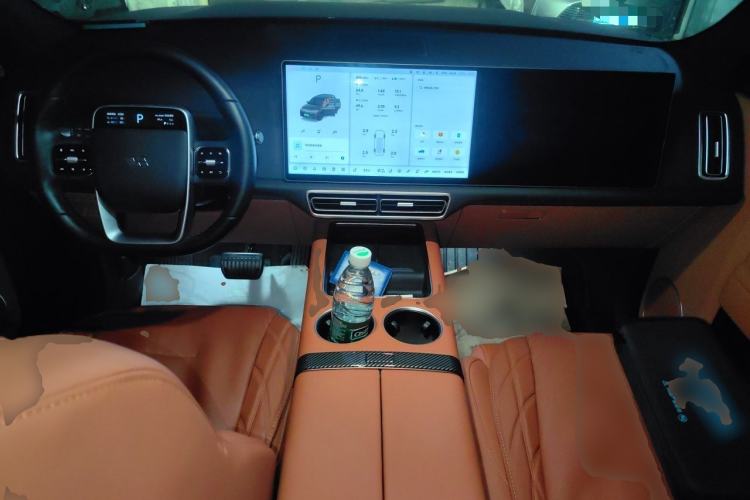 Used Li Auto L7 2024 Ultra Model Center Console
