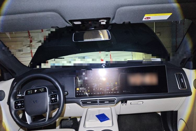 Used Li Auto L7 2024 Ultra Model Center Console