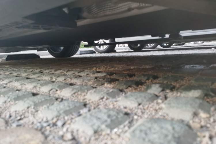 Used Li Auto L7 2024 Ultra Model Chassis Front Right
