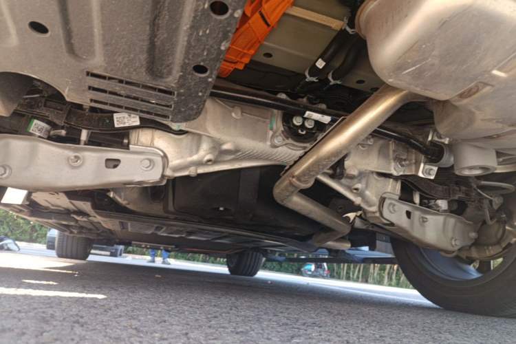 Used Li Auto L7 2024 Ultra Model Chassis Rear