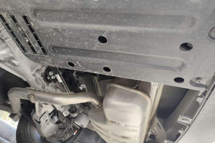 Used Li Auto L7 2024 MAX Model Chassis Rear