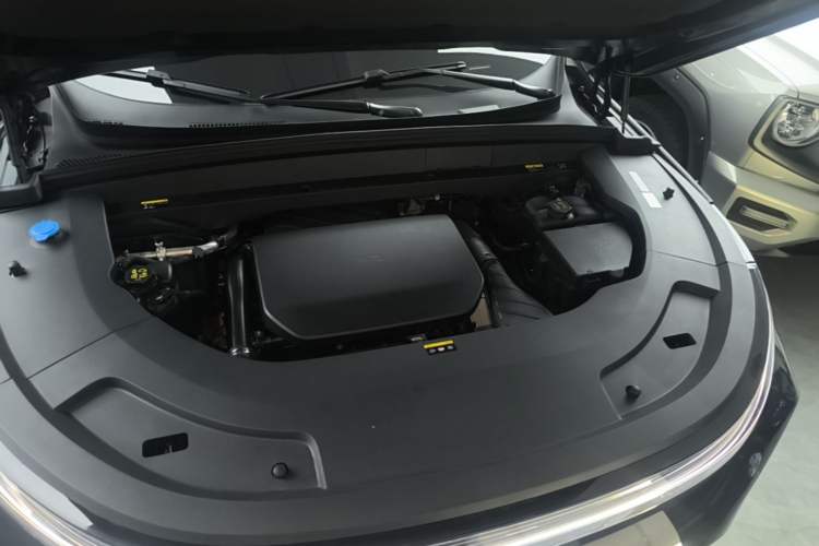Used Li Auto L7 2024 Pro Model Engine Bay
