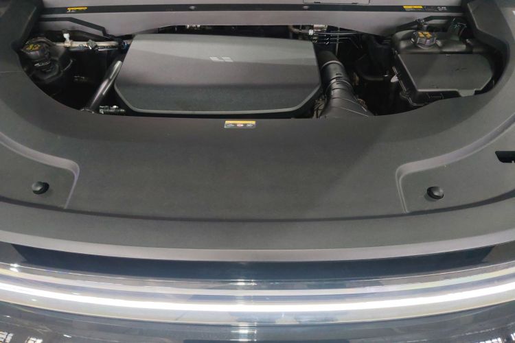Used Li Auto L7 2024 Pro Model Engine Bay