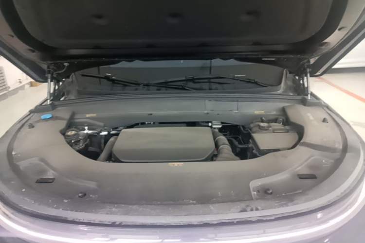 Used Li Auto L7 2024 MAX Model Engine Bay