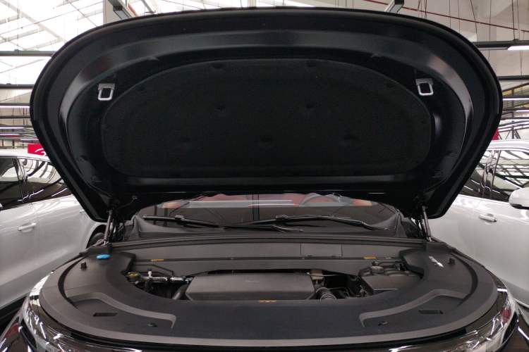 Used Li Auto L7 2024 MAX Model Engine Bay