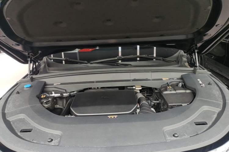 Used Li Auto L7 2024 MAX Model Engine Bay