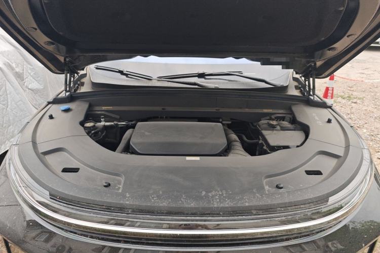 Used Li Auto L7 2024 MAX Model Engine Bay