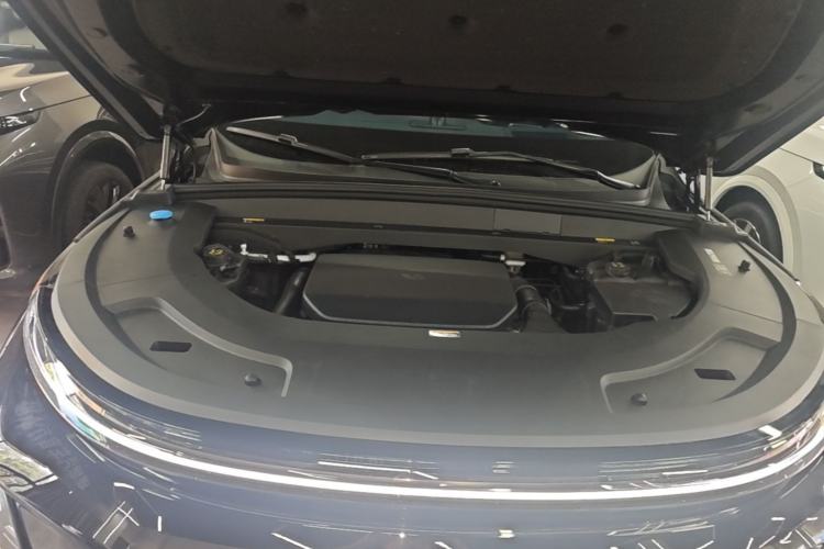 Used Li Auto L7 2024 MAX Model Engine Bay