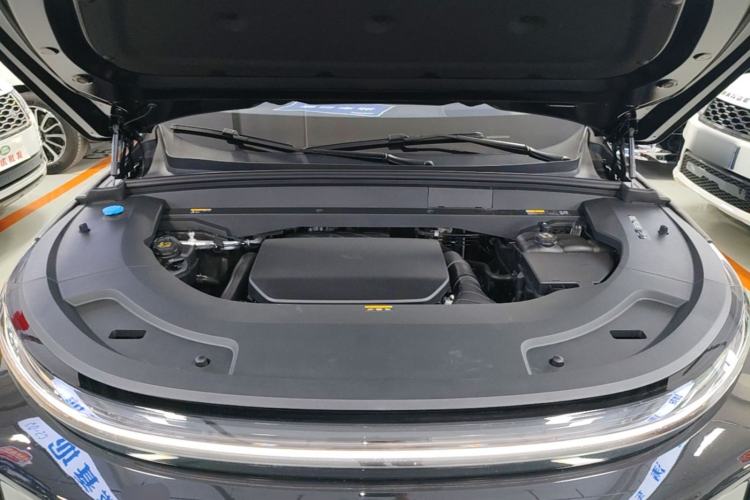 Used Li Auto L7 2024 Pro Model Engine Bay