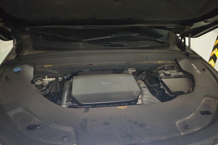 Used Li Auto L7 2024 Ultra Model Engine Bay