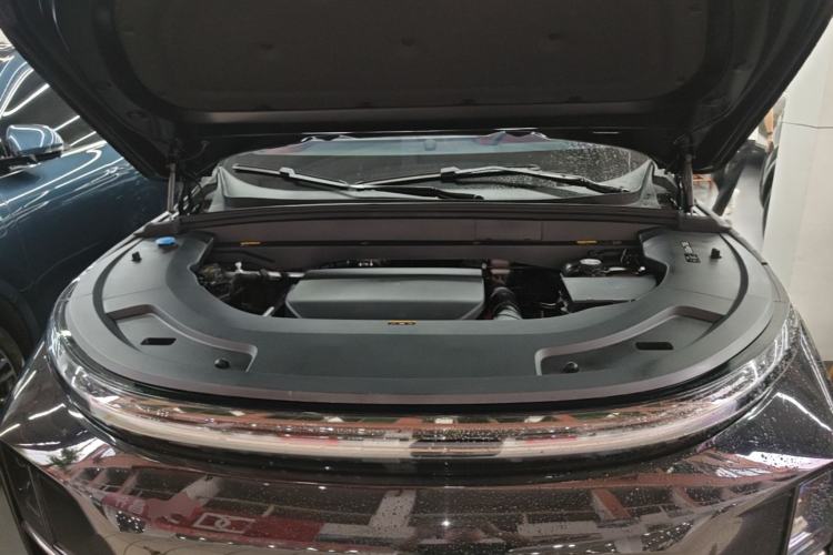 Used Li Auto L7 2024 MAX Model Engine Bay