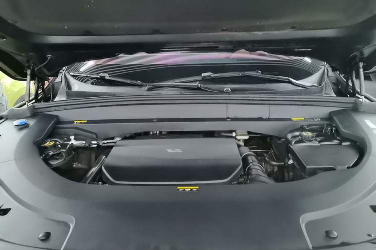 Used Li Auto L7 2024 MAX Model Engine Bay