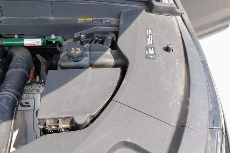 Used Li Auto L7 2024 Ultra Model Engine Bay Left