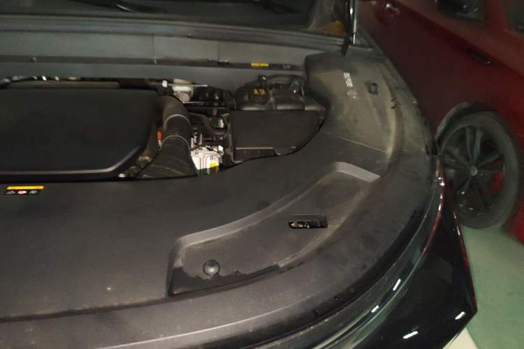 Used Li Auto L7 2024 MAX Model Engine Bay Left