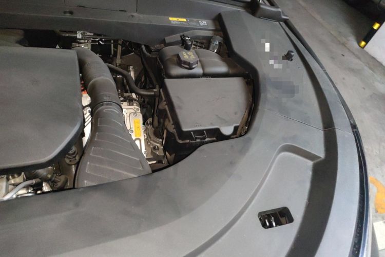 Used Li Auto L7 2024 Pro Model Engine Bay Left