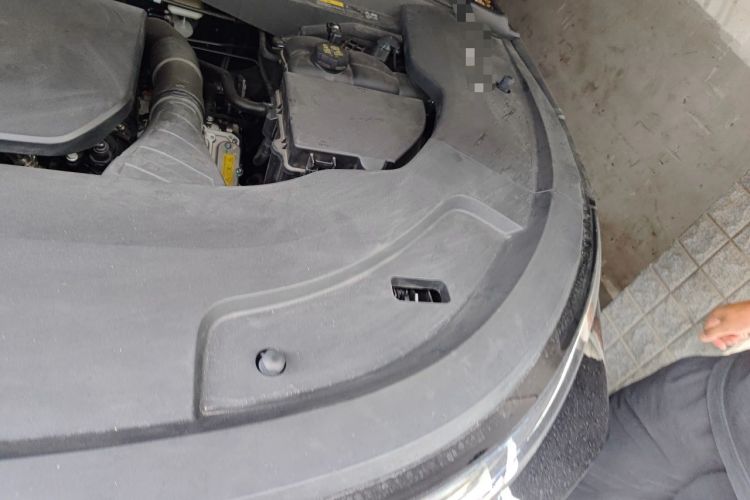 Used Li Auto L7 2024 Ultra Model Engine Bay Left