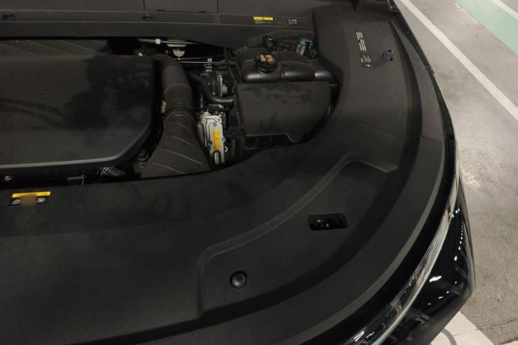 Used Li Auto L7 2024 MAX Model Engine Bay Left