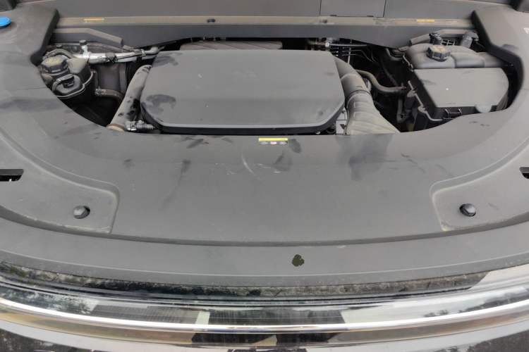 Used Li Auto L7 2024 Pro Model Engine Bay