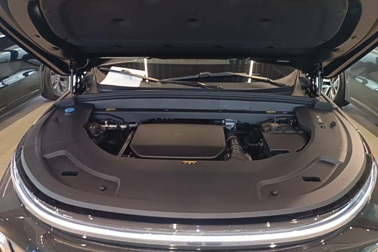 Used Li Auto L7 2024 MAX Model Engine Bay