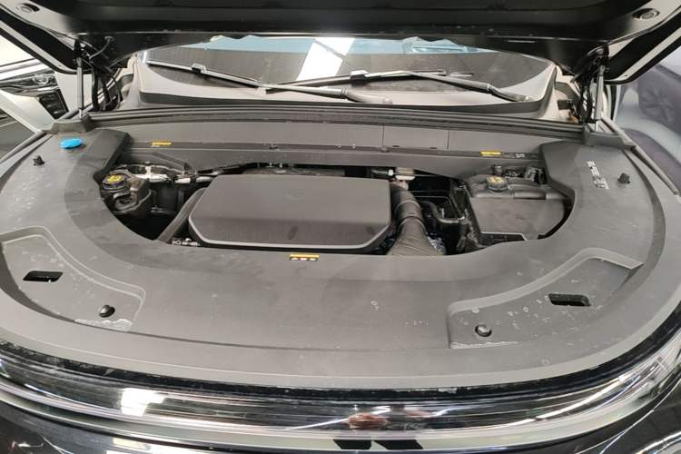Used Li Auto L7 2024 MAX Model Engine Bay