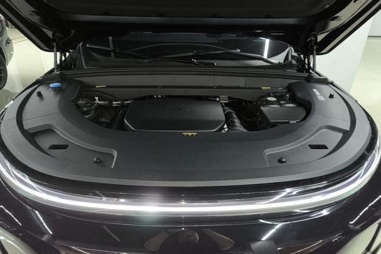 Used Li Auto L7 2024 Ultra Model Engine Bay