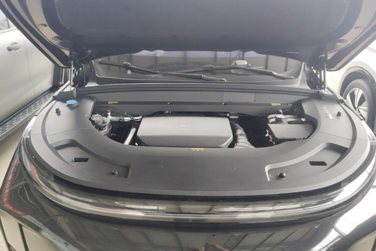 Used Li Auto L7 2024 Ultra Model Engine Bay
